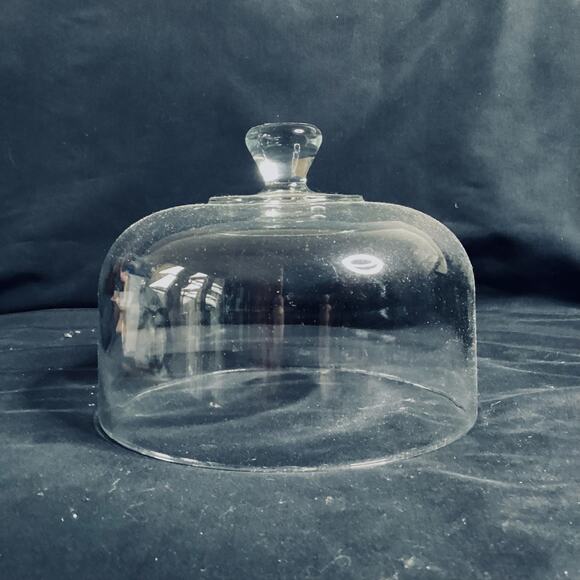 Beautiful Glass Cheese Bell Dome with Handle - Picture 1 of 3
